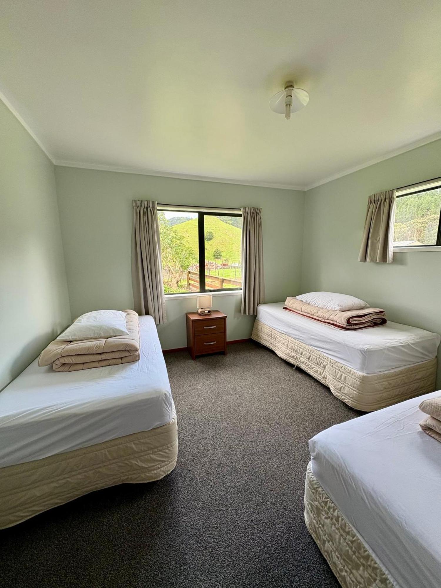 Coromandel White Star Station Farm Holiday Park מראה חיצוני תמונה