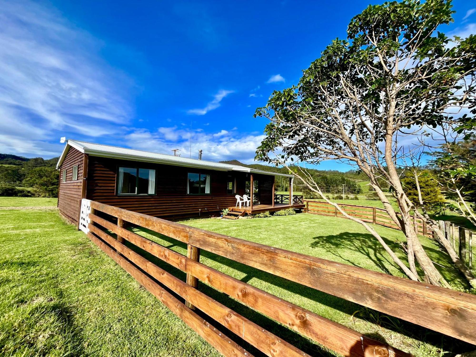 Coromandel White Star Station Farm Holiday Park מראה חיצוני תמונה