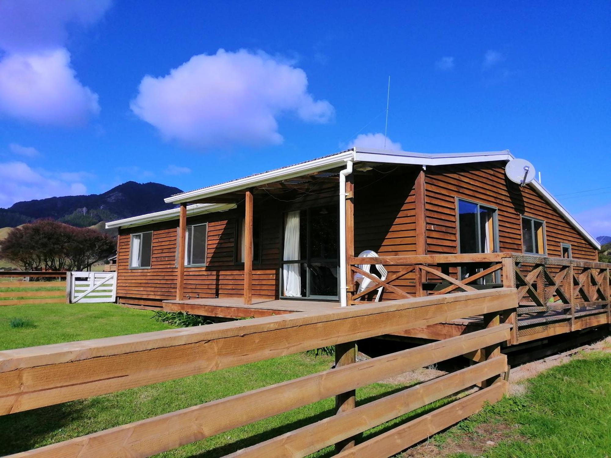 Coromandel White Star Station Farm Holiday Park מראה חיצוני תמונה